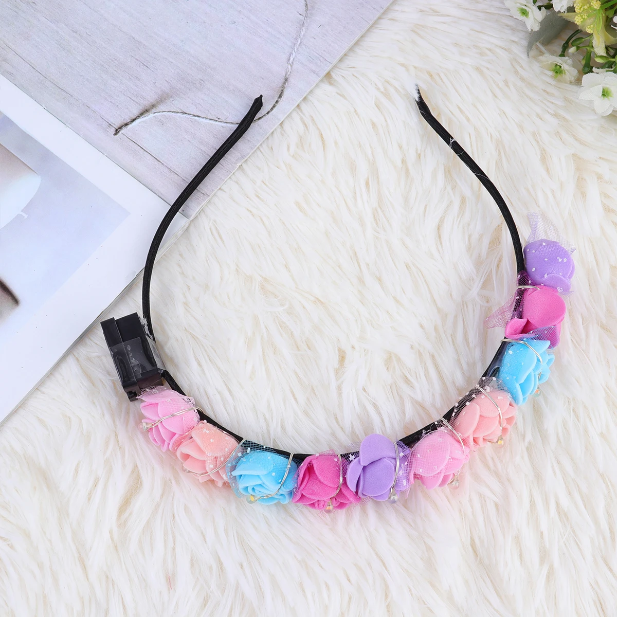

6pcs Glowing Simulated Flower Headband Luminous Floral Hair Wreath Headwear for Party Wedding Festival Photography Cosplay