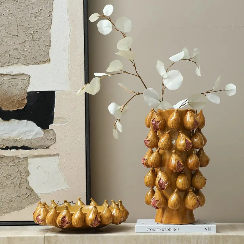 

European decoration, yellow fig ceramic fruit vase ornament tabletop dishes arts and crafts interior decoration