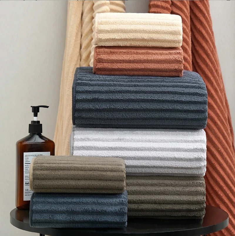 Weiches, verdicktes, gestreiftes Korallenvlies-Gesichtshandtuch, Badezimmerhandtuch, Mikrofaser-Badetuch, wasserabsorbierend und nicht leicht zu schuppen – Detail 9