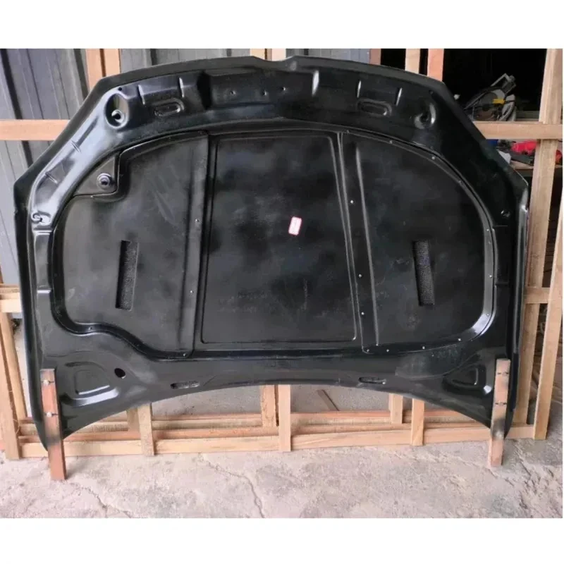 

Style Carbon Fiber Engine Hood 5 Series 2003-2008