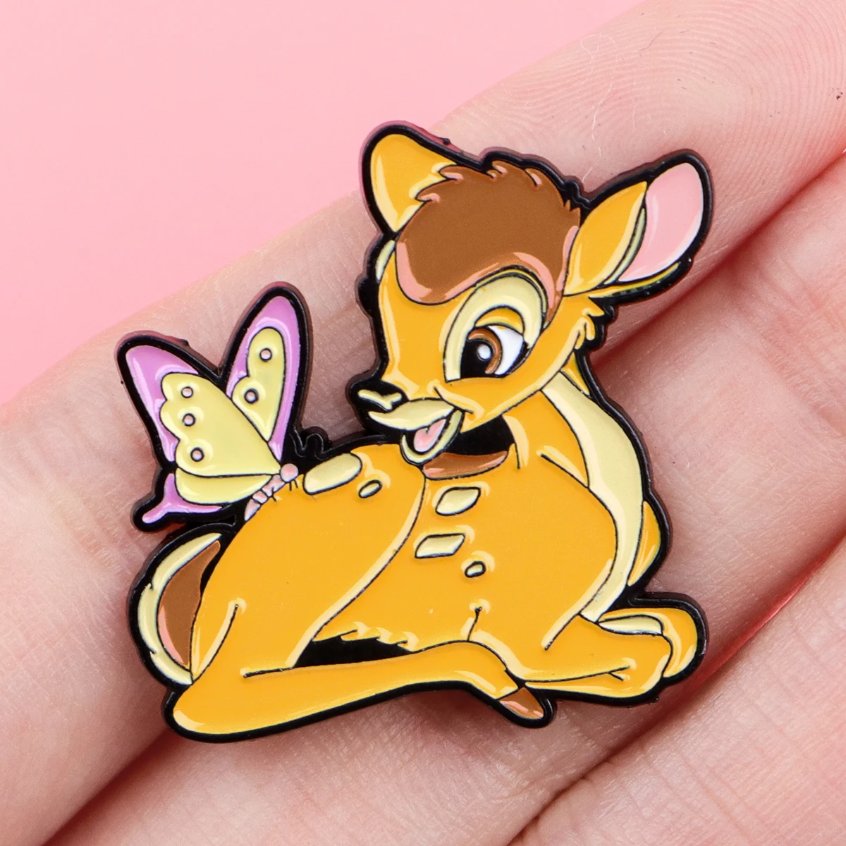 1-4 قطعة مختلط لطيف بامبي المينا دبوس الكرتون دبابيس شارات على ظهره للنساء التلبيب دبابيس تأثيري اكسسوارات الهدايا