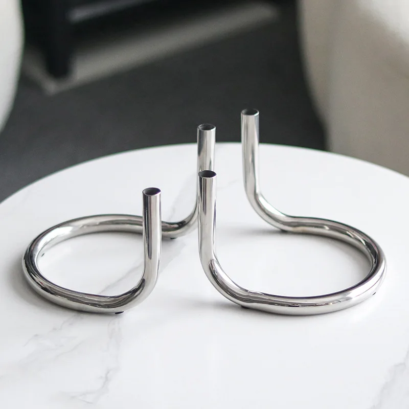Art U-shaped metal round tube candle holder decoration study entrance model room hotel homestay desktop simple ornament