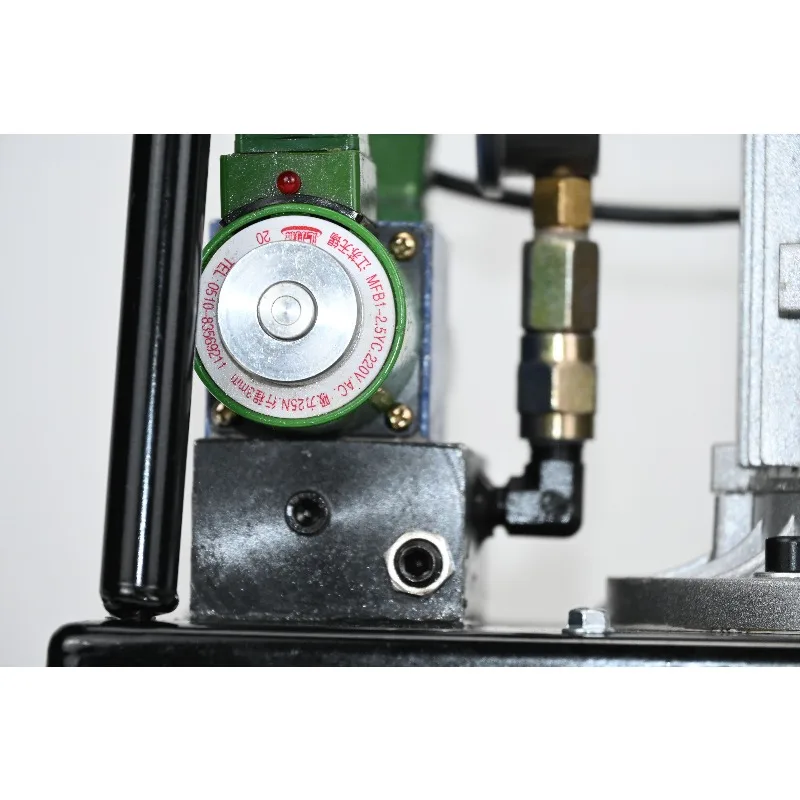 

ZHH700B Ultra-high Pressure Solenoid Valve Control Two-way 220-380V Double Acting Hydraulic Oil Pump