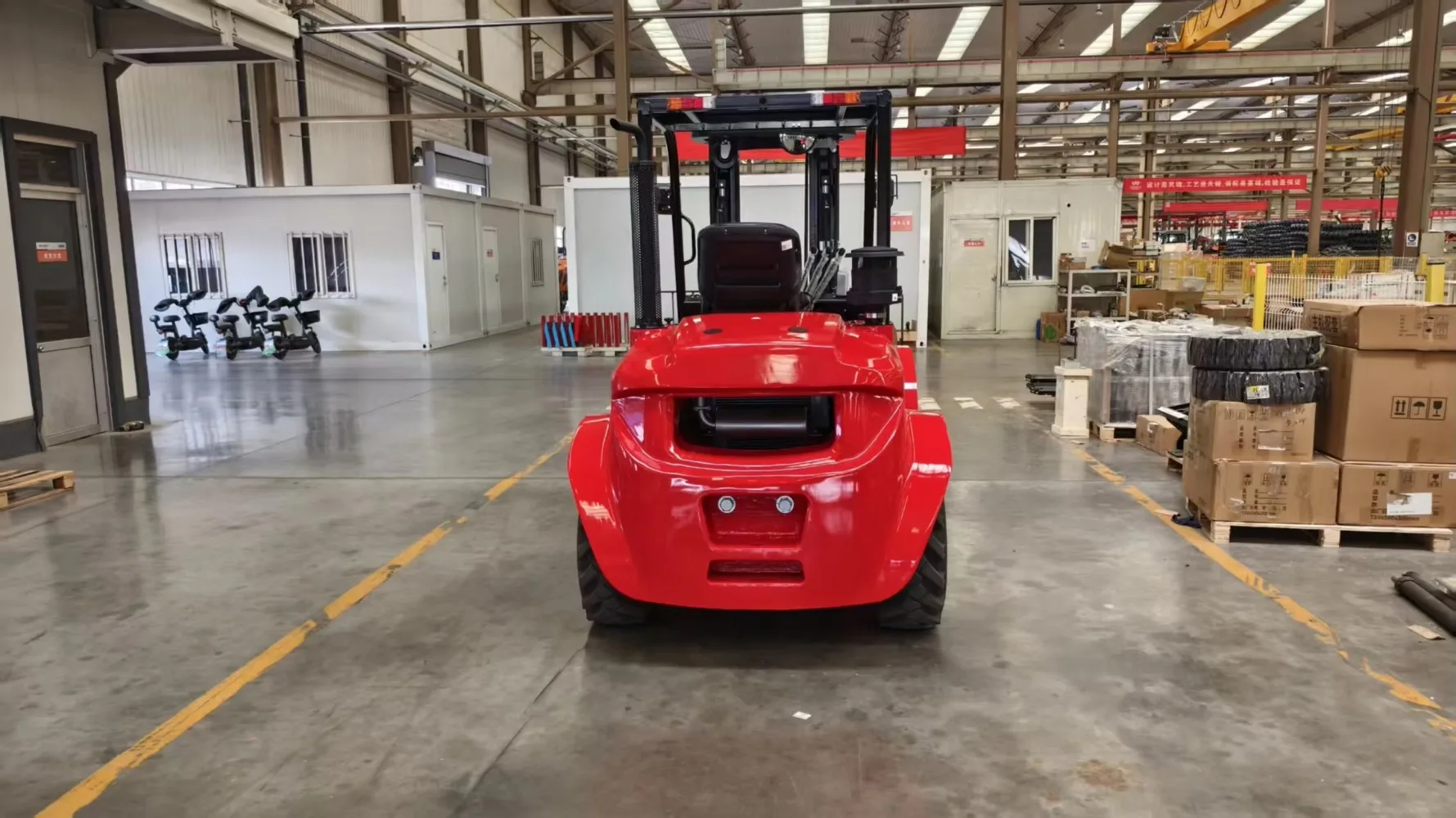 HELI Forklift 2.5 Ton 3 Ton Rough Terrain 4WD Off Road Forklift 4x4 Forklift