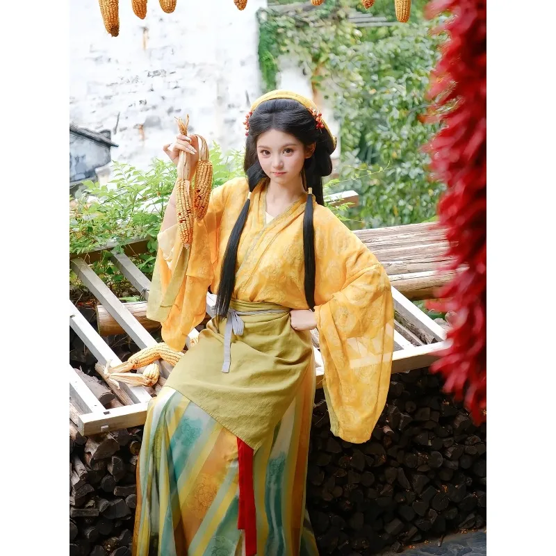 Nuevo Hanfu Estilo Wei Jin Amarillo 2026, Traje Antiguo para Mujeres Camperas