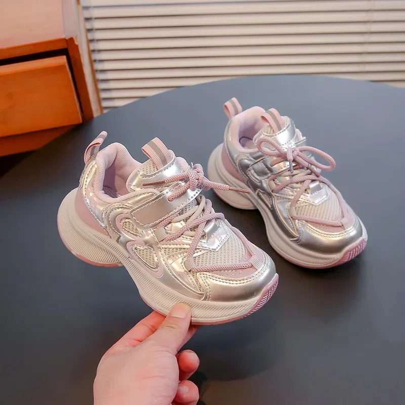 

2025 Brand New Boys Girls Sneakers Fashion Versatile for Kids Running Shoes Thick Soft Sole Children Sports Shoes Comfortable