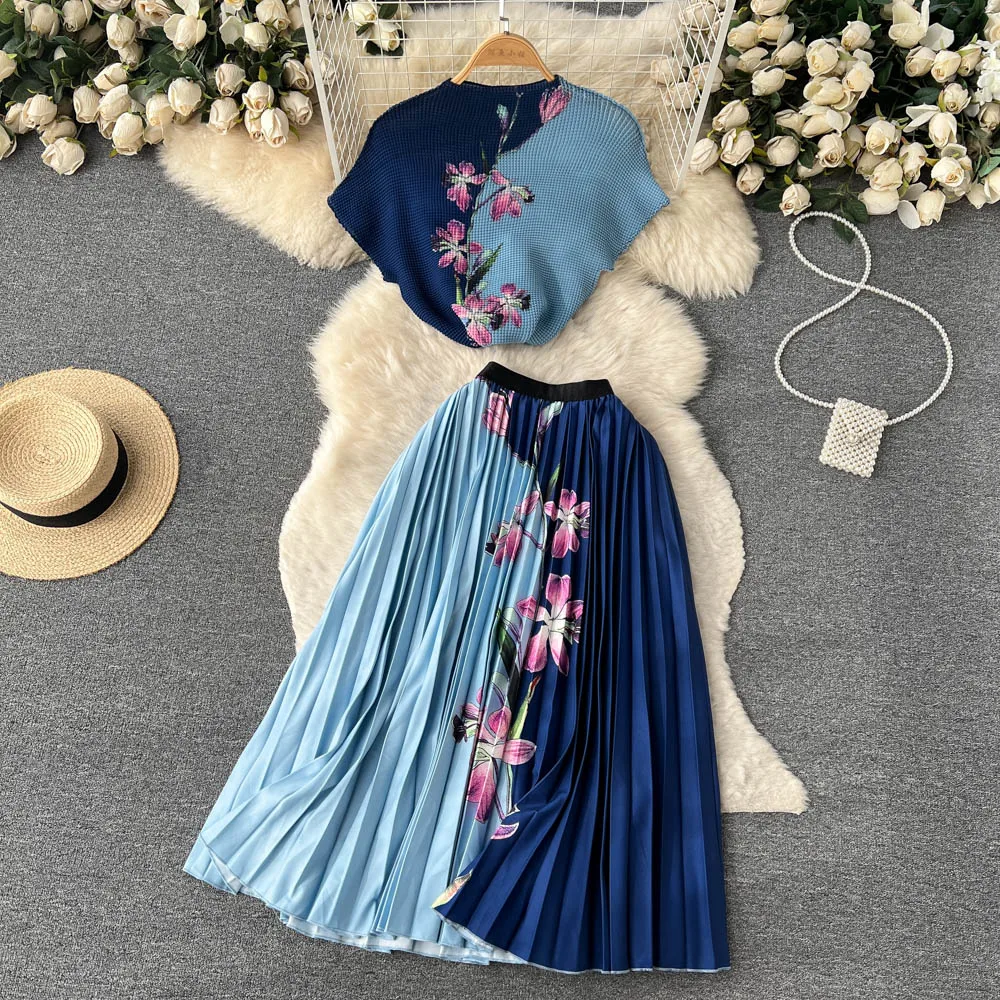 

ALPHALMODA 2024 Floral Print Set Women Pleated Loose Short Sleeved Top+High Waist Pleated Skirt Female Fashion 2pcs Set