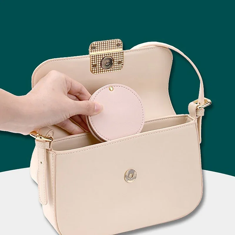 Mini espelho compacto portátil inquebrável de aço inoxidável com manga de couro PU para bolsa de bolso espelho de maquiagem de viagem