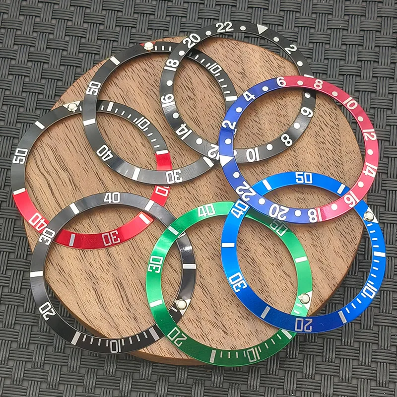 Mod NH35 NH36 Custodie Anello con castone in alluminio curvo 37,5 mm x 30,7 mm Adatto per Submariner NH35 NH36 Custodie per orologi subacquei da uomo Parti ad anello