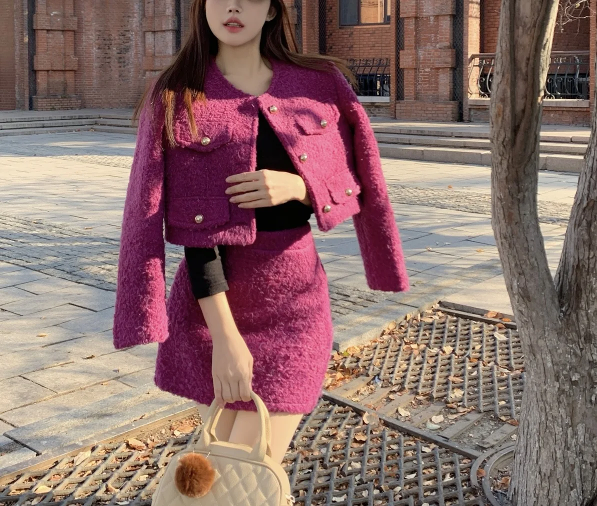 

Cotton Celebrity Little Fragrance Set for Women's Autumn and Winter New Metal Button Coat High Waist Half Skirt Two Piece Set