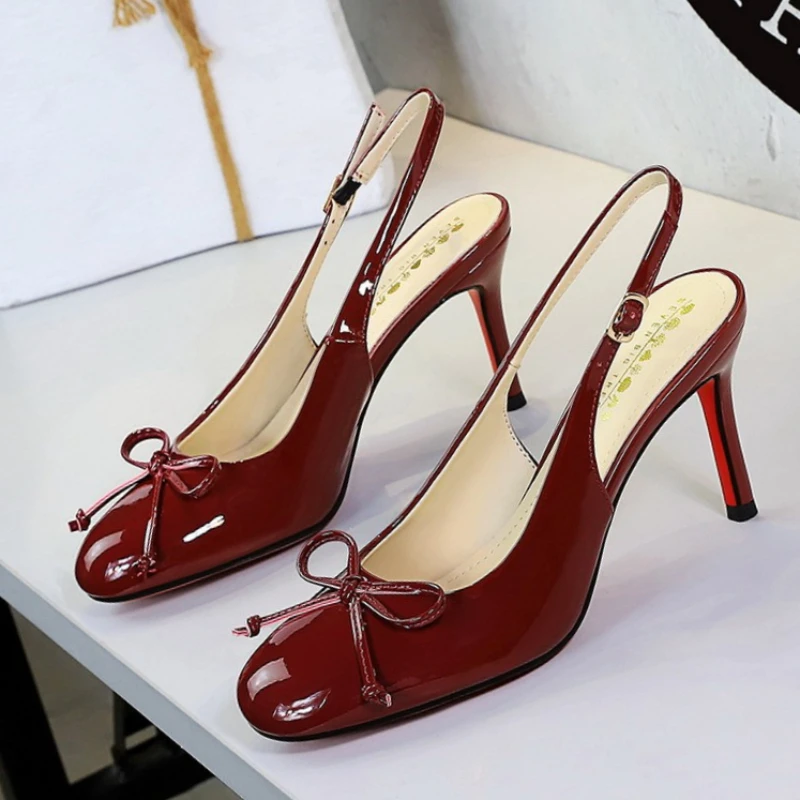 2026Summer Sexy High-Heeled Women's Sandals Classic Patent Leather Pointed Toe Fashion Wedding Shoes Designer Women's High Heels