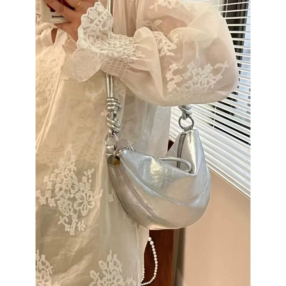 

Modern Neutral Sle Commuter Women's Bag Soft Handle Saddlebag Crossbody oulder Bag Handbag Polyester Zipper Closure