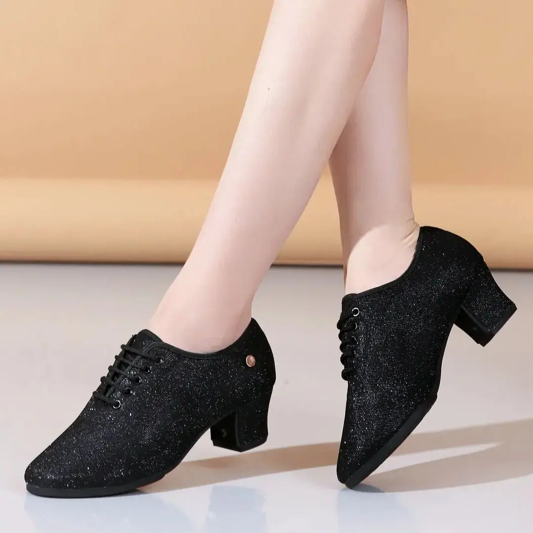 Damskie buty do tańca nowoczesnego, balowego, latynoamerykańskiego, tanga, wygodne obuwie do salsy.