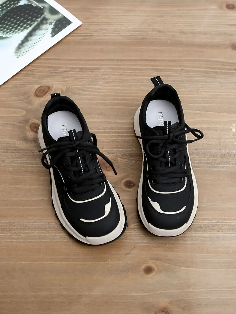 Soft Bottom Sports Shoes Women's Spring 2026 New Thick Bottom Casual Shoes Lightweight Leather Surface Breathable Running Shoes