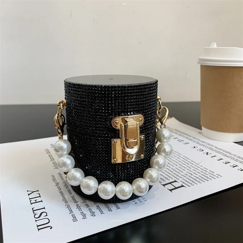 Acrylic Diamond Mouth Red Women\'s 2024 New Pearl Handbag for women Chain Strap Bag