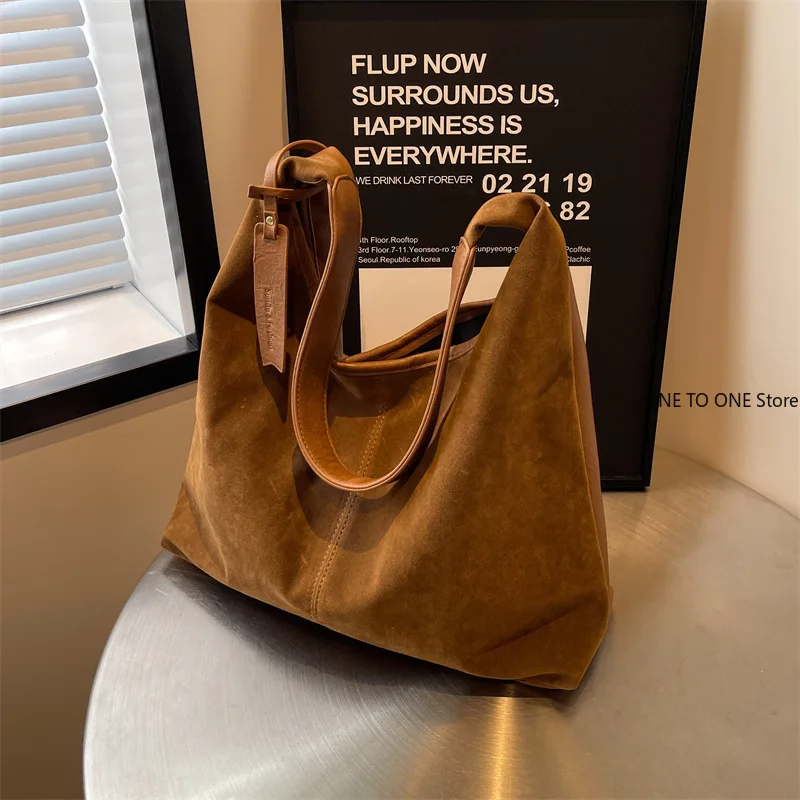 

Autumn and Winter Vintage Women's Bag Large Capacity Suede Shoulder Bag Solid Color Simple Casual Commuter Bag Retro Handbags