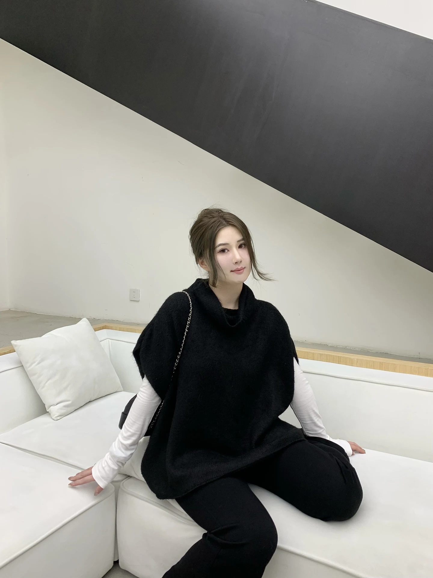 

Жилет ChubbyGirl с высоким воротником из шерстяной смеси, черный, утягивающий, модный, для повседневной носки, на одной пуговице, однотонный