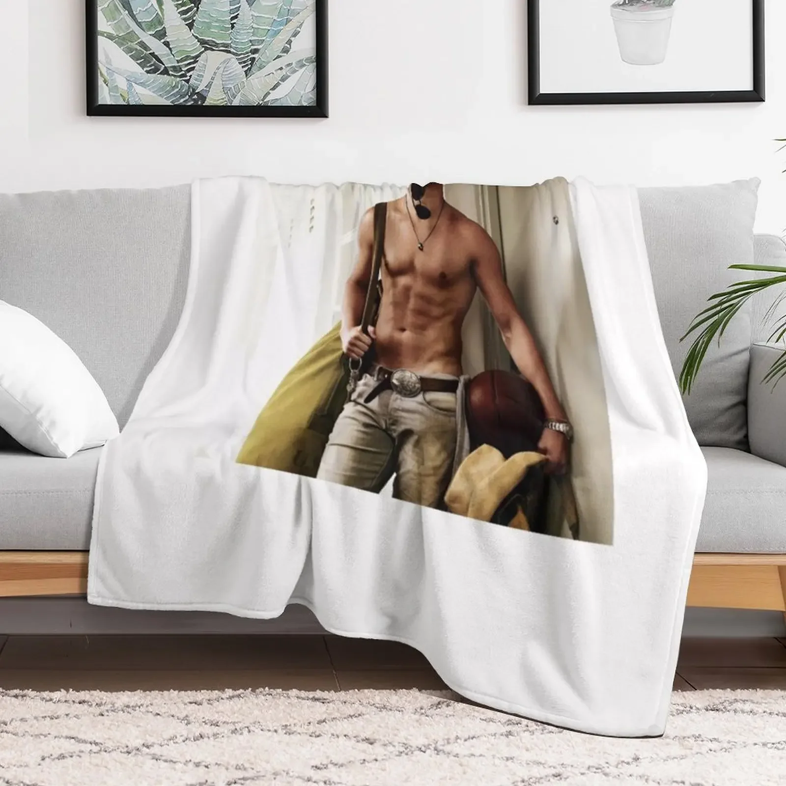 New CHANNING TATUM SHIRTLESS Throw Blanket Cute Plaid Stuffeds Cute Quilt Blankets