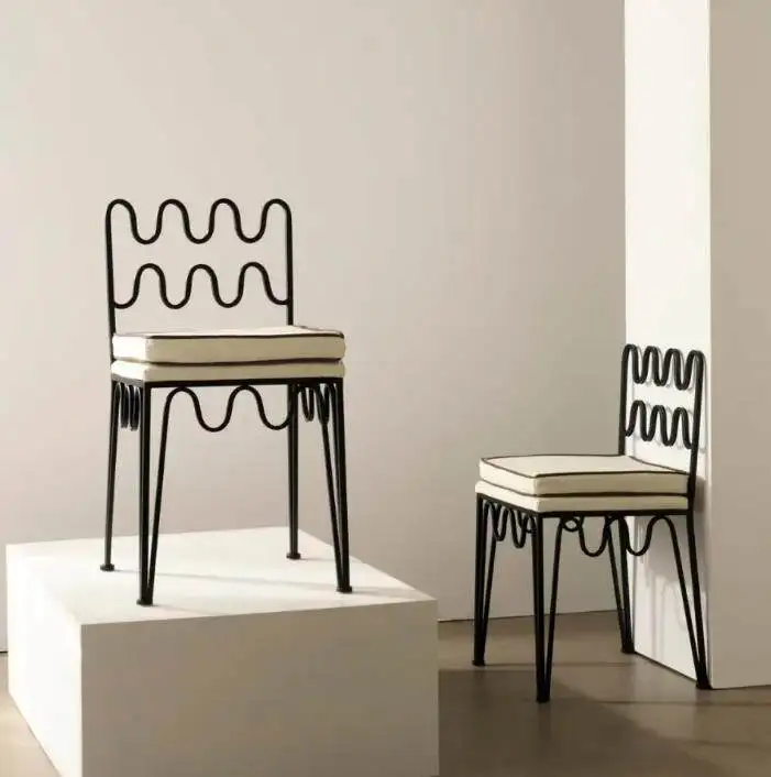 French Retro Iron Dining Chair Mid Century Creative Wave Design Home B&B Internet Famous Leisure Vanity Chair