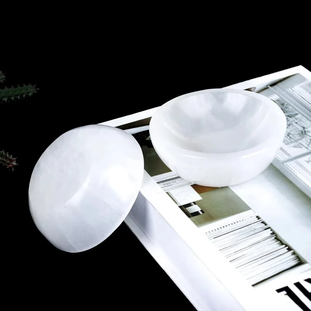 Natural Selenite Bowl Crystal Handicraft Healing Stone Divination Tool White Crystal Bowl Home Decoration view 5