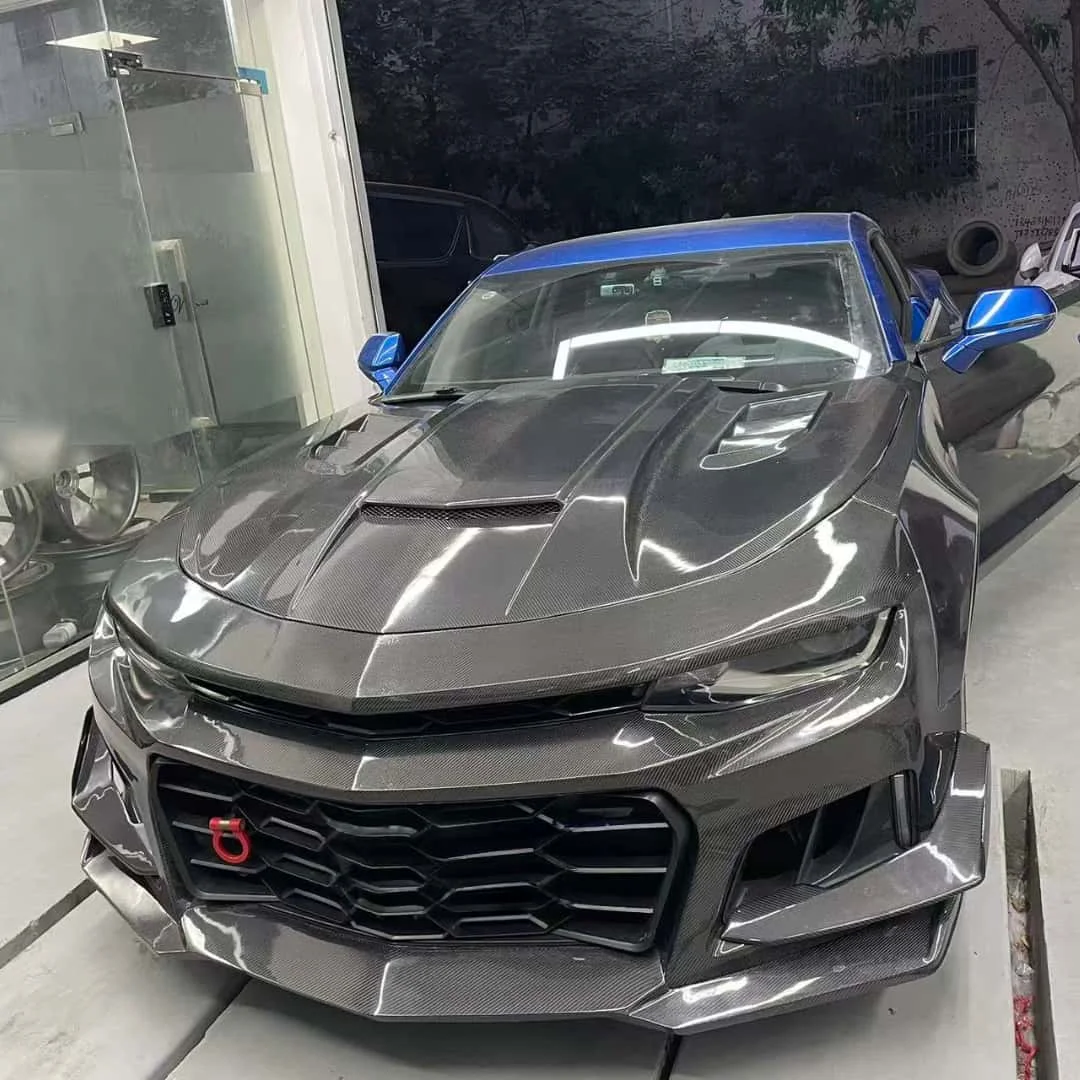 طقم المصد الأمامي من ألياف الكربون لملحقات طقم هيكل الشفة الأمامية Camaro ZL1