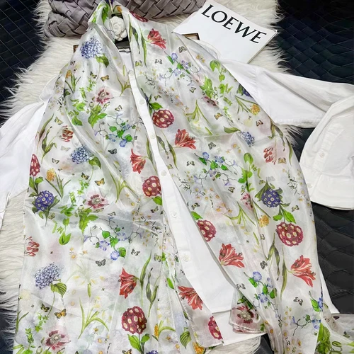 Imagen 2 del producto BYSIFA-bufanda de seda para mujer, chal largo con patrón Floral, azul y verde, accesorios para primavera y otoño, 100%