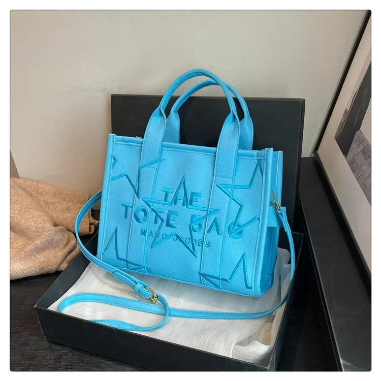 

High-End Minimalist Solid Color Tote Bag For Business And Leisure With Vintage Leather Luxury