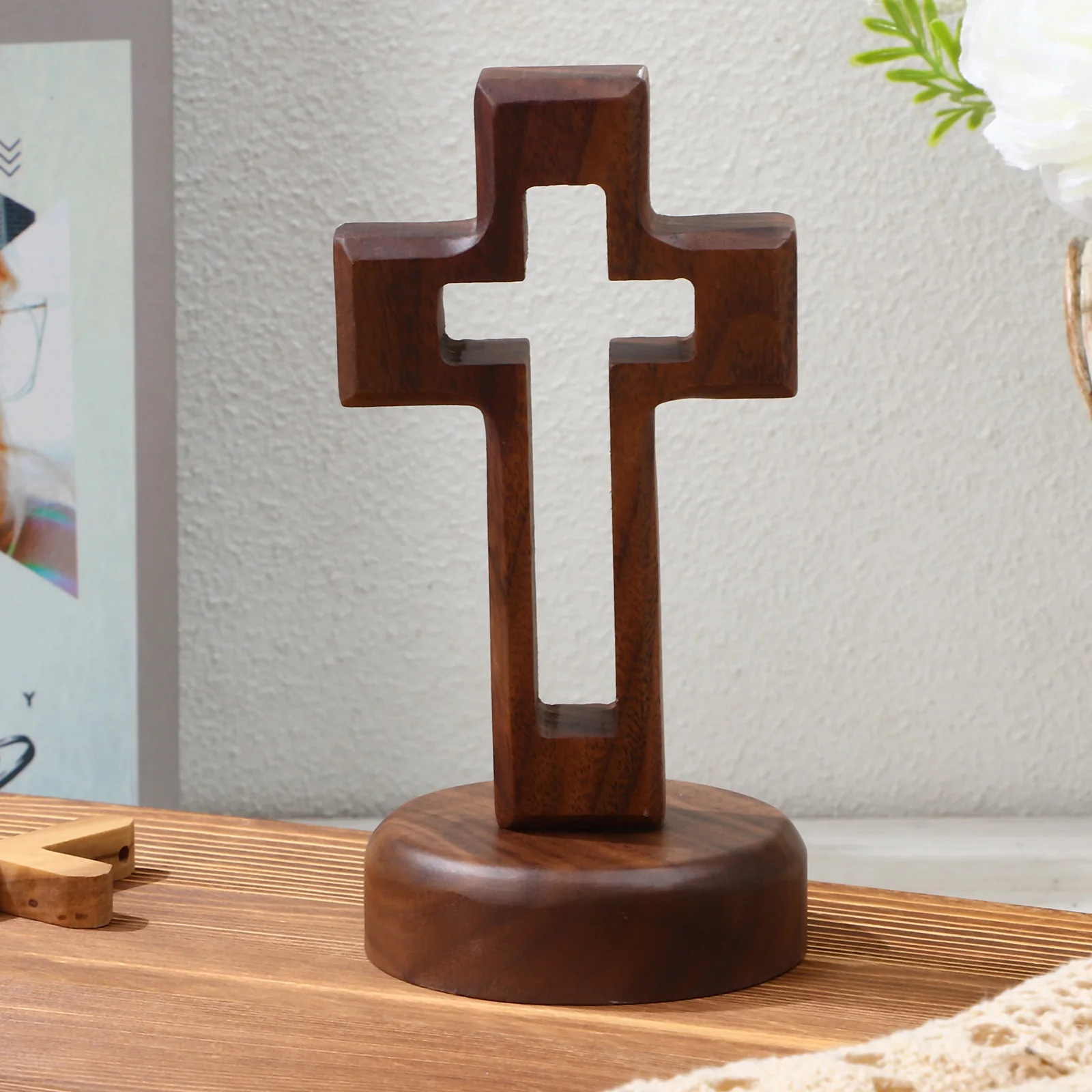 

Church Wooden Cross Ornament Hollow Design Rounded Edges Smooth Surface Wood Table Cross with Flower Base Ideal for Religious