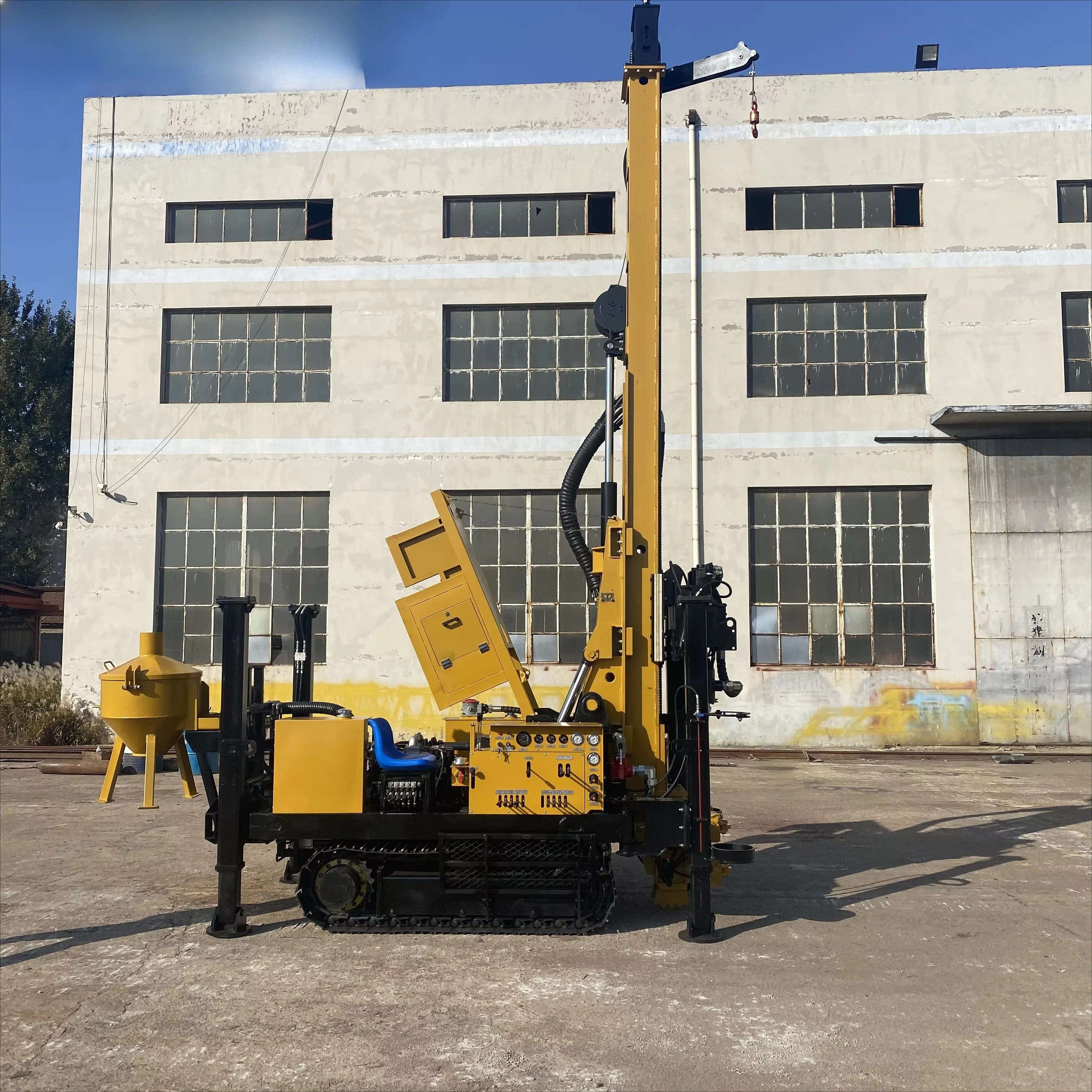 7000kg RC Reverse Circulation Drilling Rig with Bearing 325m Drilling Diameter Diesel Powered Ore Use