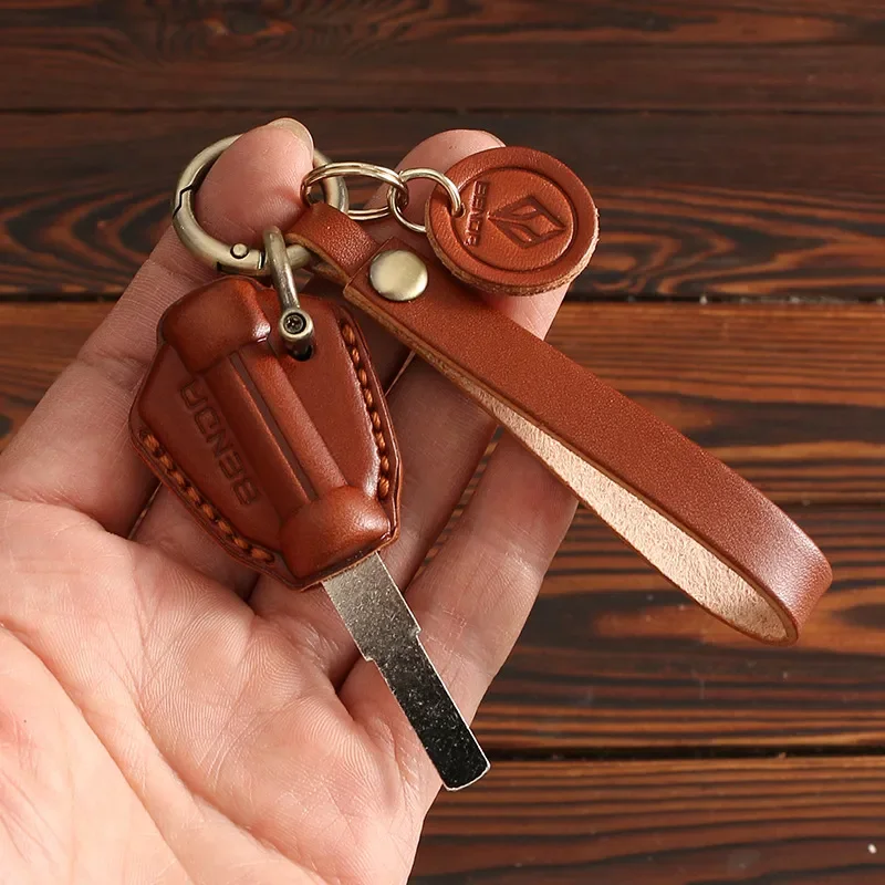 for Benda Black Flag 500 Jinjila 450 Napoleon 450 Jinji 350 Liao 700 Leather Key Case with Chain