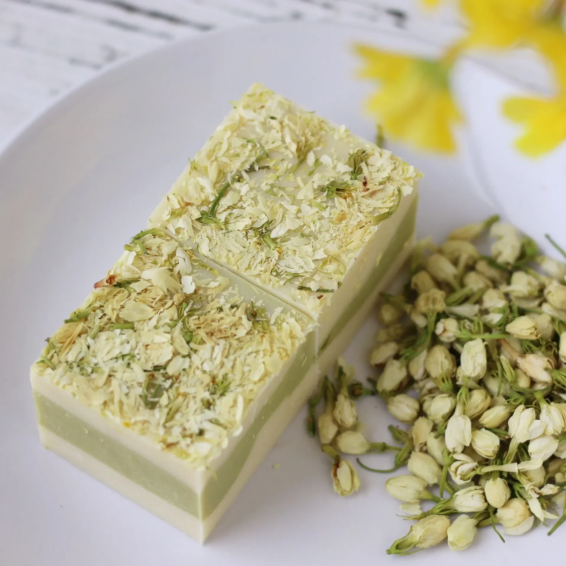 Handmade Gardenia Soap Rose Sea Salt Lemon Mint Jasmine Essential Oil Soap Low-temperature Cold Made Lavender 95g