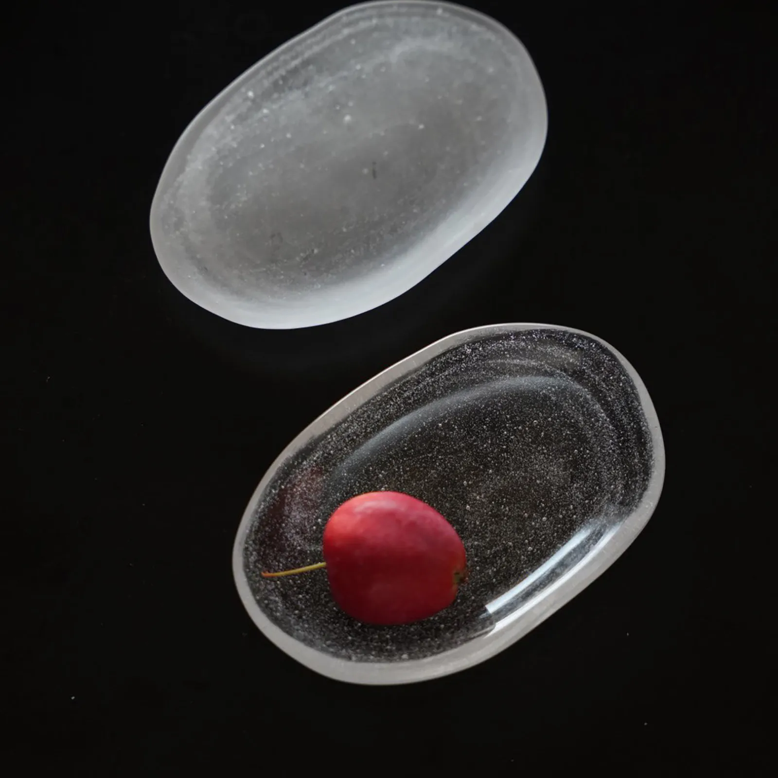 Handmade Bubble Glass Tray, Crystal Glass Jewelry Dish Storage Tray , Clear Glass Dish for Dessert, Salad & Sushi