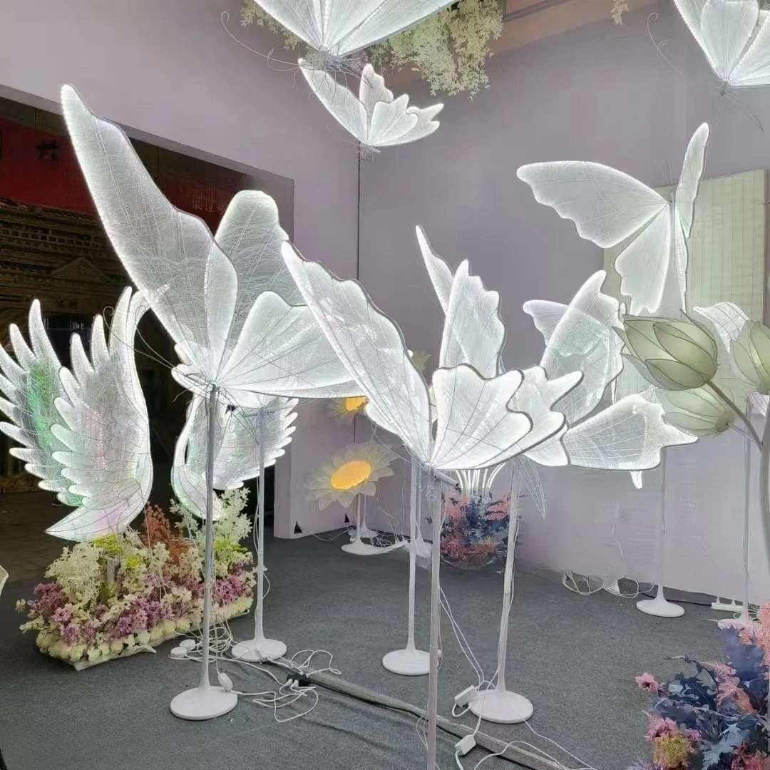 

Wedding props ornament luminous butterfly road lead stage decoration wedding street lead lights hotel auditorium scene layout