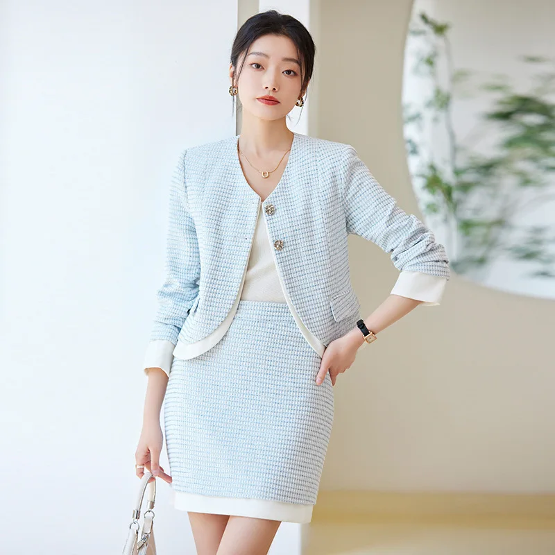 Coat Women2024New Spring and Autumn Best-Selling This Year's Popular Socialite Style Temperament Small Size Slim-Fit Skir