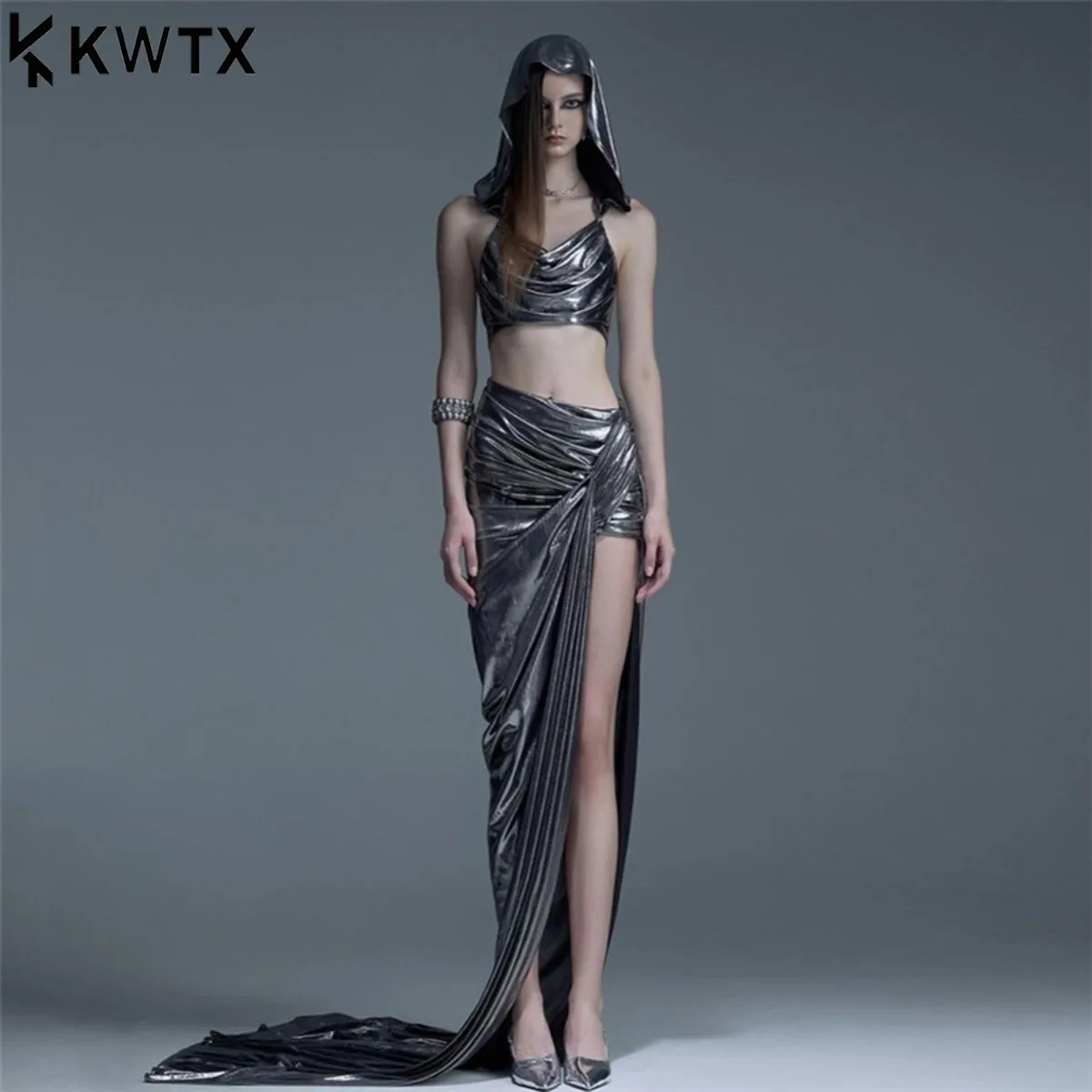 KWTX デザイナー ヴィンテージ エレガント クリスマス パーティー ドレスセット フード付き ホルターベスト ミディスカート スリムフィット ストリートウェア 春夏ファッション