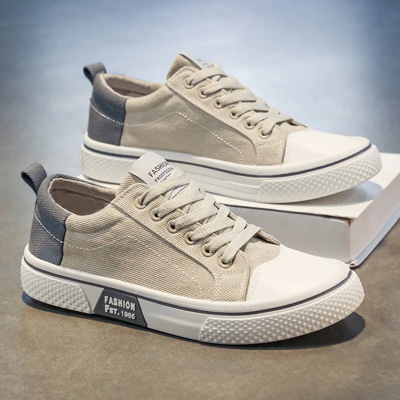 Canvas shoes, men's breathable and fashionable board shoes, low top flat sports and leisure shoes sneaker shoes man