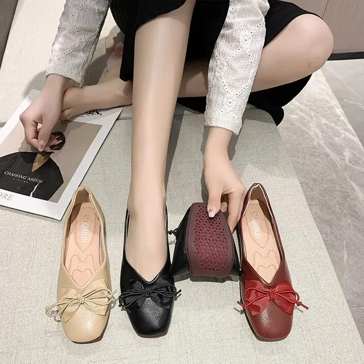 2024 Flat Square Toe Single Shoe Women's Soft Soft Leather Bow Soft Soles Comfortable Egg Roll Shoes Women Shoes