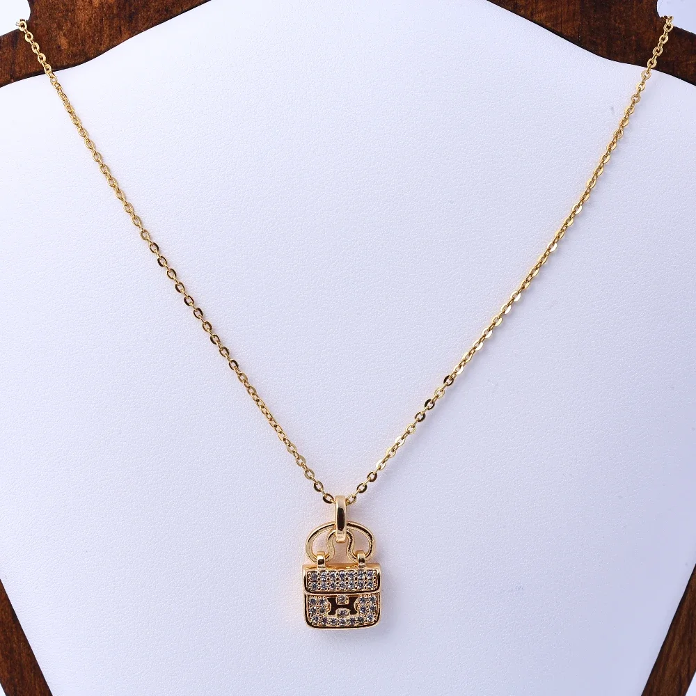 Collier en acier titane pour femme, galvanoplastie, simple, chaîne de clavicule polyvalente