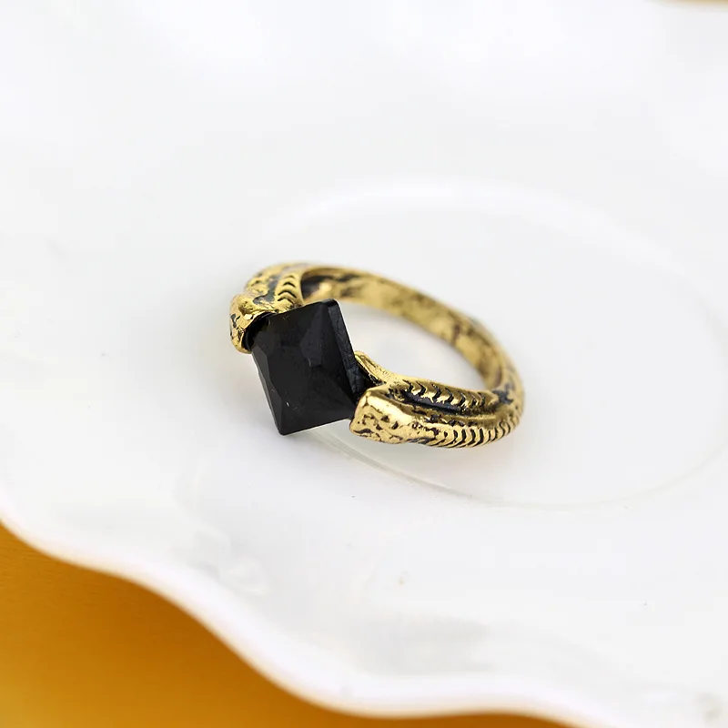 New Black Resurrection Stone Ring Vintage Black Champagne Crystal Wholesale Crystal Woman and Men Mens Rings Wholesale
