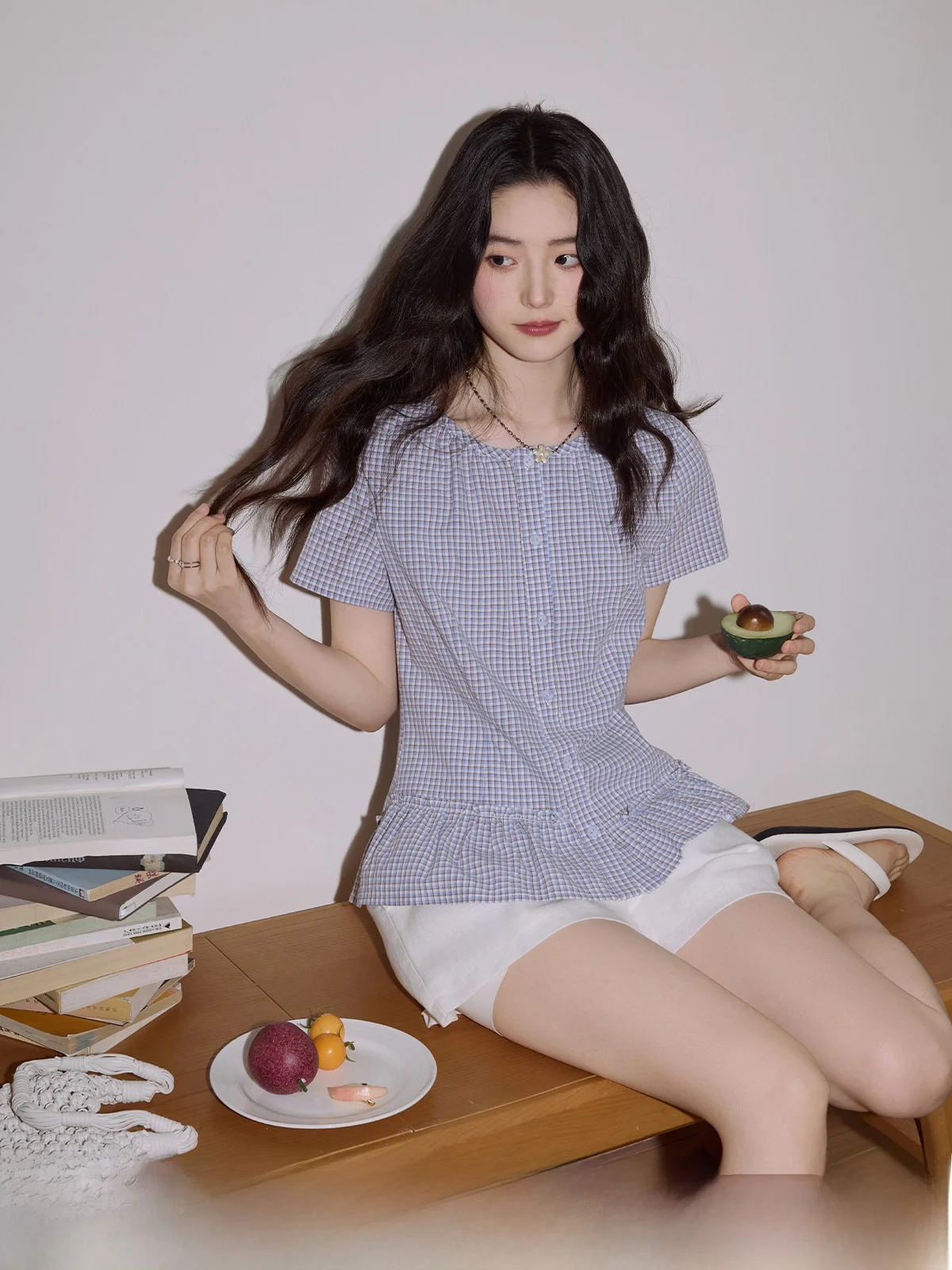 

Loose Slimming Blue Floral Short Sleeve Shirt Women's Commute round Neck Checkered Top Comfortable Breathable Summer Shirt