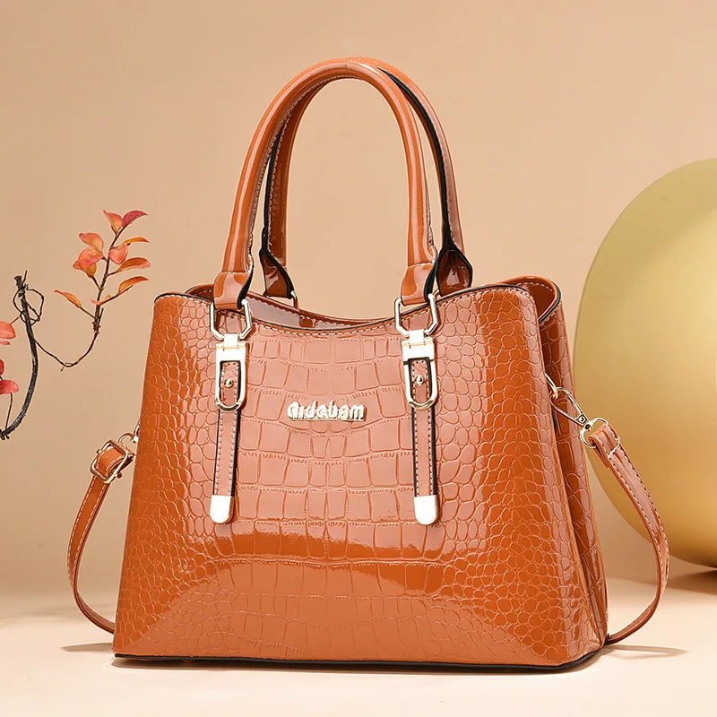 

2026 New Women's Handbag Shiny Leather Single Shoulder Bags Faionable Handbag Crossbody Bag for Ladies Bolsa Feminina