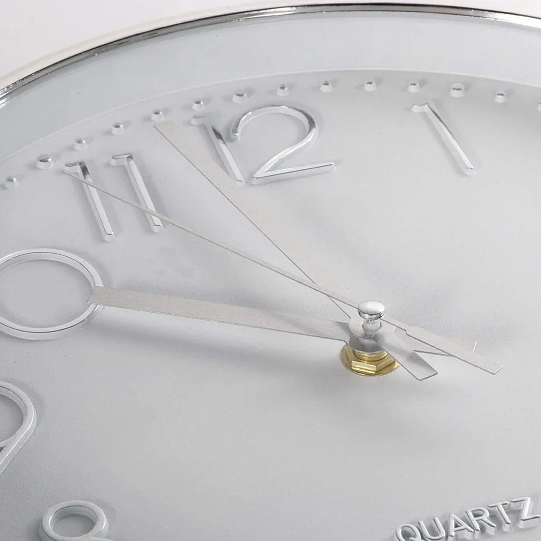 Premium Silver Wall Clock, Wall Decoration, Modern Silent Wall Clock for Home Office Kitchen (30cm, Silver)