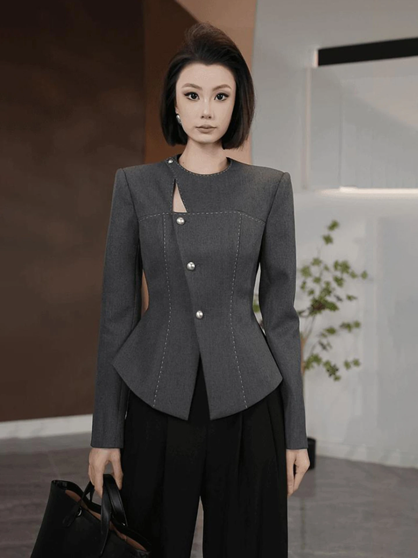 

Ele ey ort Jaet Lightweight Luxury Sle Early Spring Faion Unique Beautiful Small Fraance Wind Top for Women