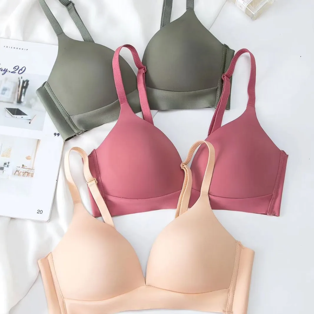 

Traceless lingerie with no steel ring, small chest gathered together, upper support, side collection, auxiliary breast anti sagg