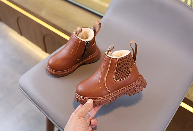 Winterstiefel für Jungen und Mädchen, modische Schneestiefel mit Reißverschluss, flauschig, warm, rutschfest, kurze Stiefel für Kinder, Lederschuhe für Kinder. – Detail 14