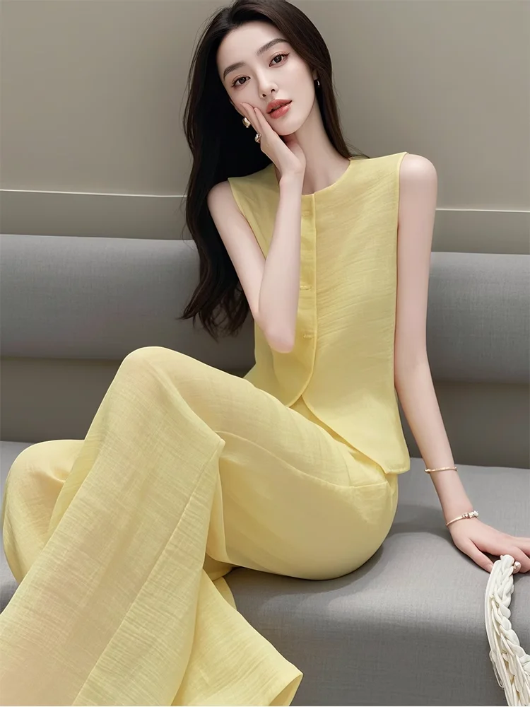 

Summer high-end super beautiful and elegant ladies' clothing high-end small fragrance style sleeveless top and pants set