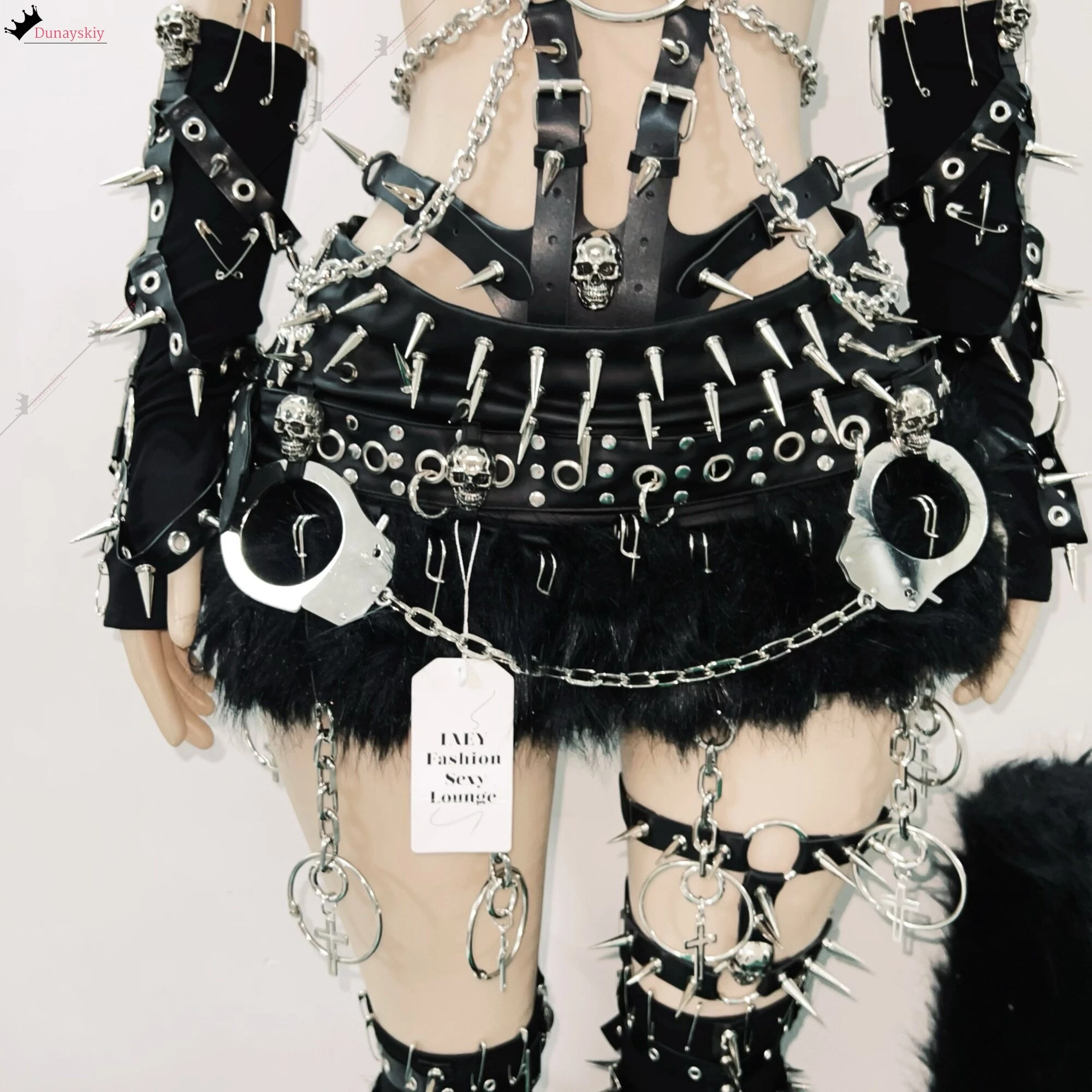 2026Halloween Carnival Cosplay Gothic Tank Tops Punk Tank Tops Halter Dress Disguise Theme Party Dress Up y2k Top Rivet Suits view 2