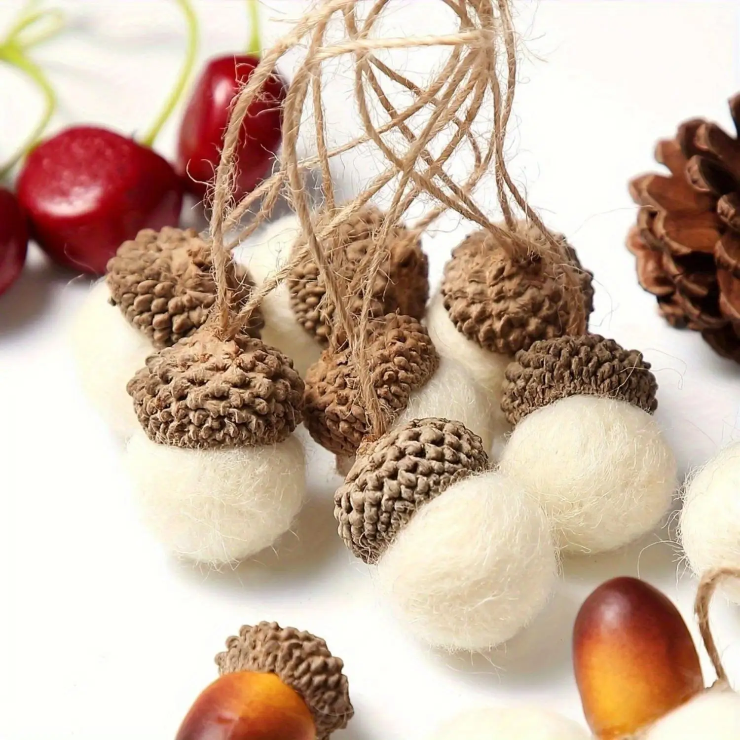 Set of 18 White Felt Acorn Hanging Decorations for Christmas Tree Mantel Walls Party Vintage Decorations