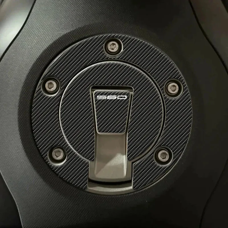 For YAMAHA Tmax 560, 2022 2023 Fuel Tank Cap Sticker, 3D Carbon Fiber Oil And Gas Tank Protection CalcomaniAs