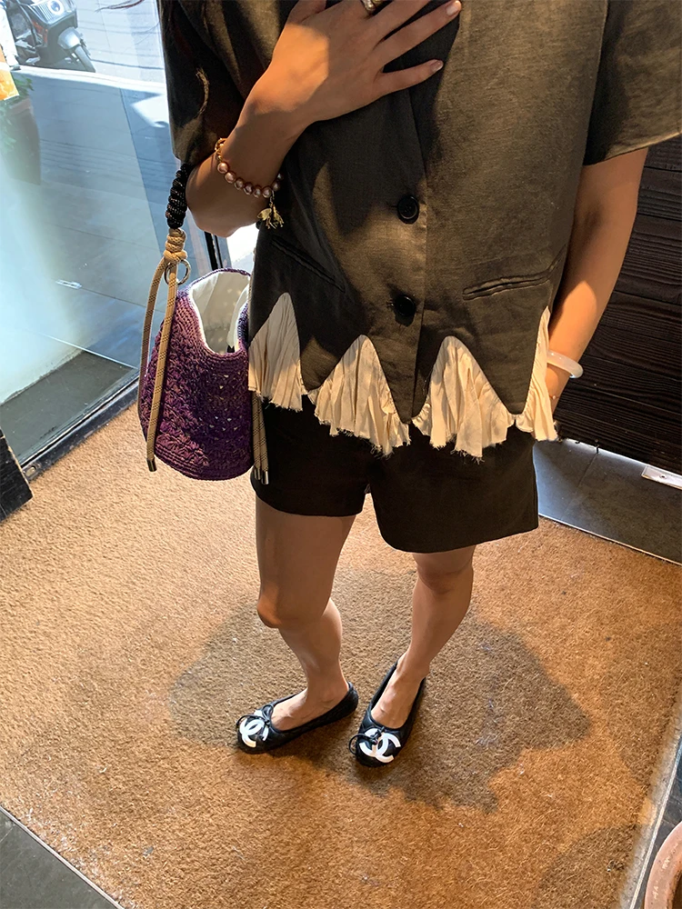 Elegant Linen Short Sleeve Outfit Two-Piece Set Short Shorts Summer 2025 V-Neck Button-Up Women's Fashion Ensemble